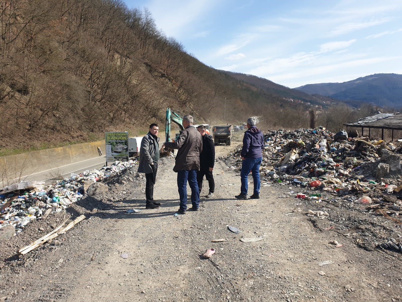 Državni sekretar Dujanović obišao radove na sanaciji deponije Stanjevina