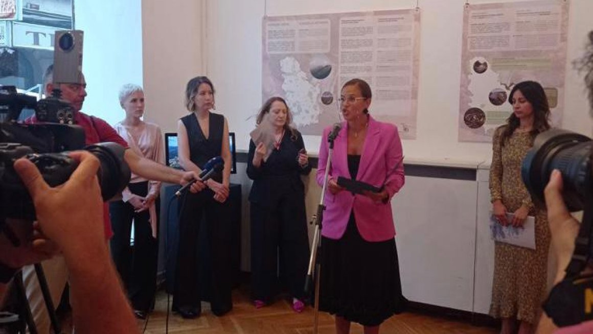 Државна секретарка Сара Павков отворила је изложбу