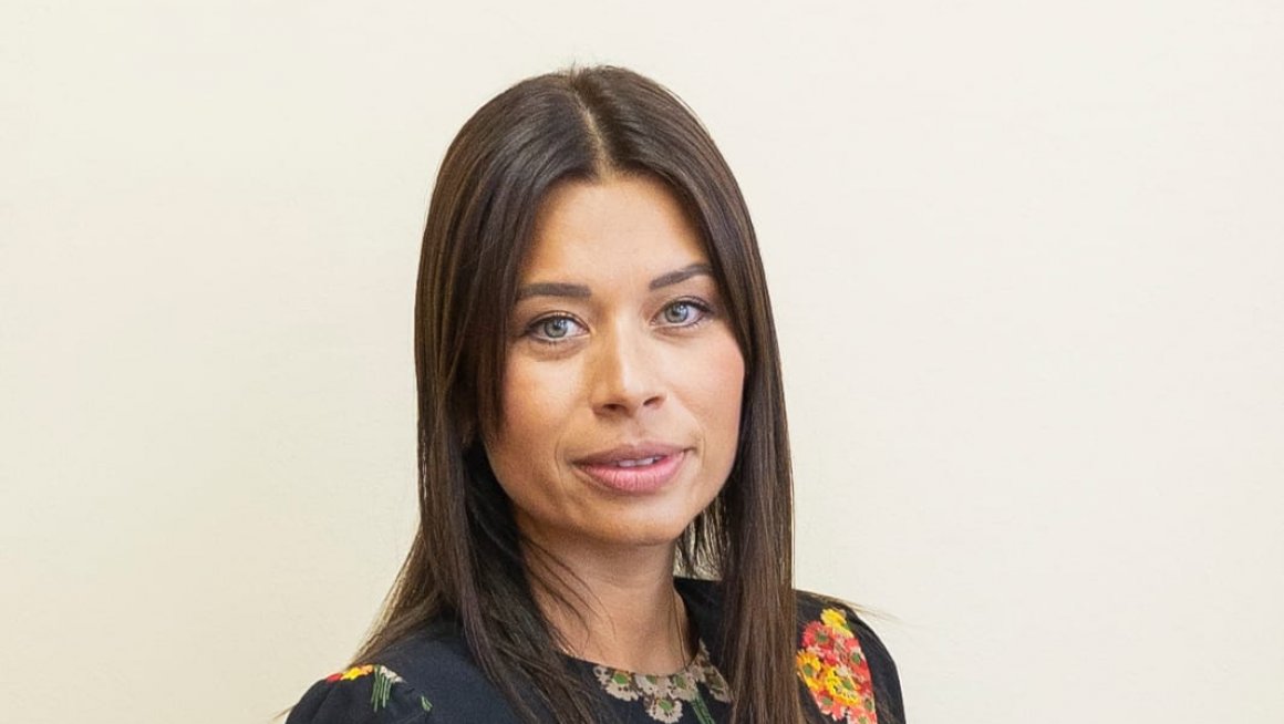 Irena portretna 4