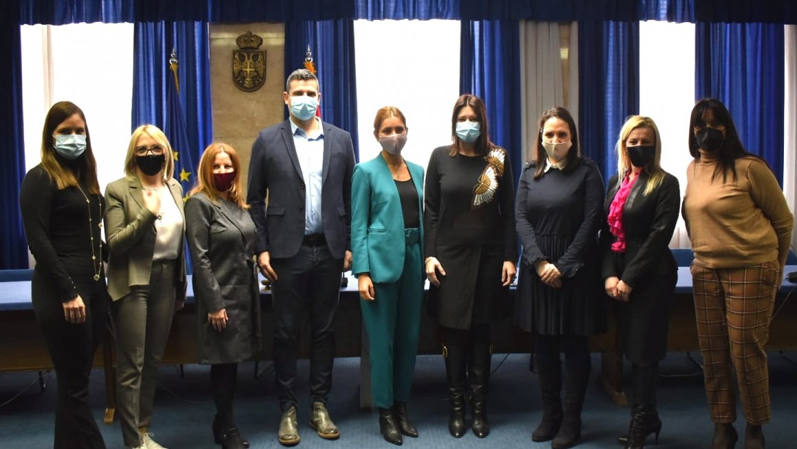 Irena Vujovic sa predstavnicima NALED-a