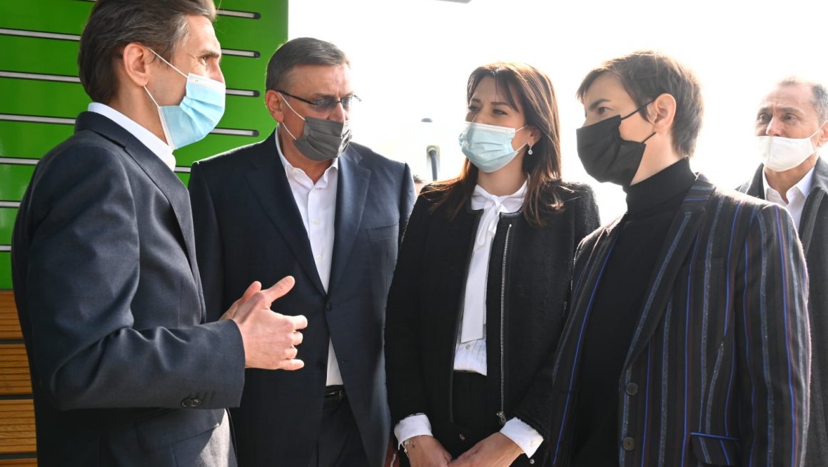 Министарка Вујовић: Већа заступљеност еко возила смањује штетан утицај транспорта на животну средину