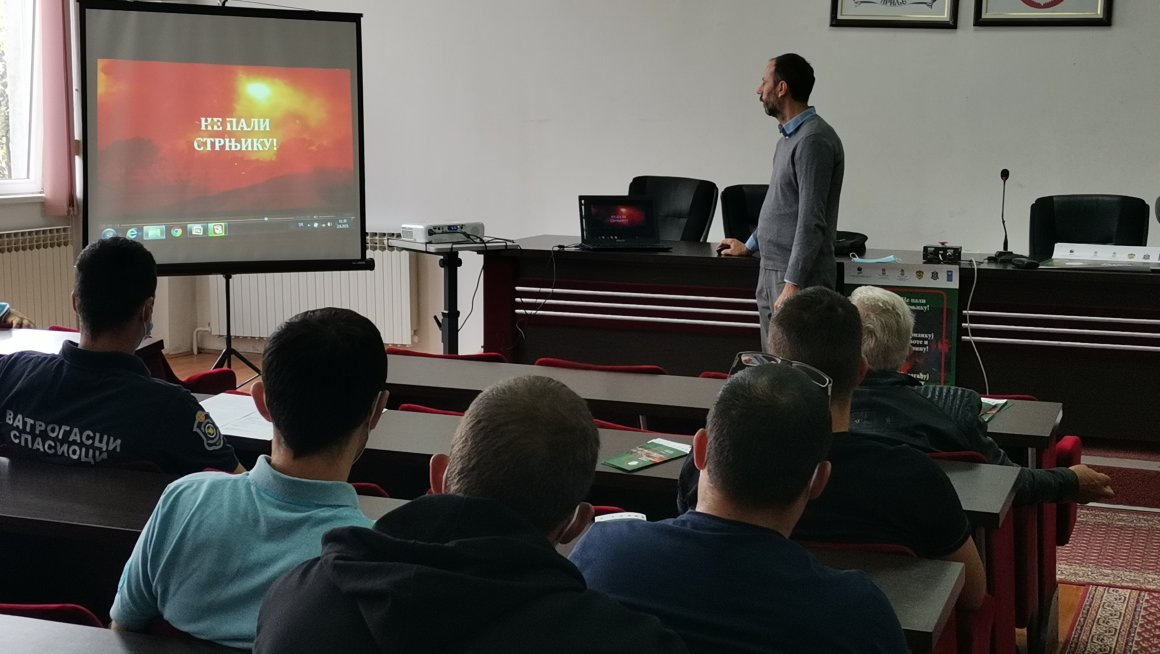 Кампања „Не пали стрњику!“ у седам градова и општина