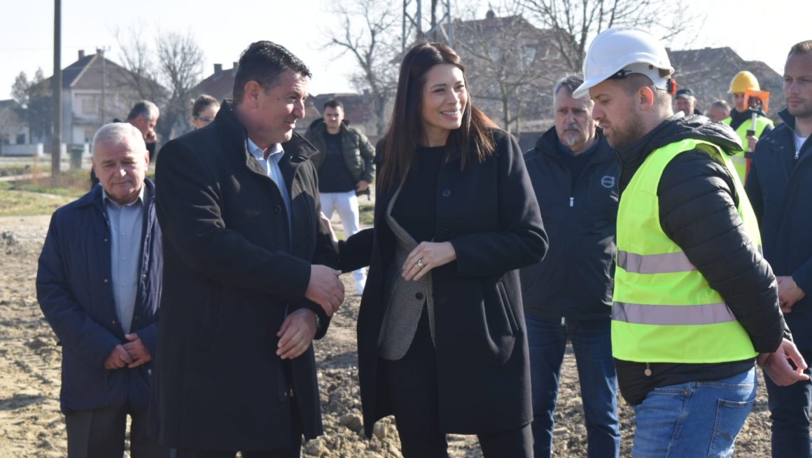 Vujović Pećinci kanalizacija 1