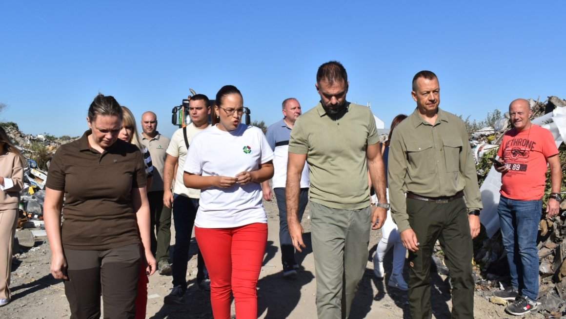 Sara Pavkov Sara Pavkov